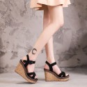 2019 new Korean version of summer waterproof platform wedge heel word sandals women's high heel fashion with fish mouth sponge cake women's shoes