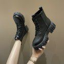 Fried Street thick soled Martin boots women's 2021 new net red versatile tooling boots solid color wind small short boots daily single boots