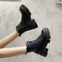 Fried Street thick soled Martin boots women's 2021 new net red versatile tooling boots solid color wind small short boots daily single boots
