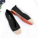 2021 spring new flat sole single shoes women's Korean fashion color matching flying woven breathable square head shallow mouth Doudou shoes wholesale 