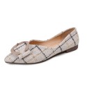 2021 spring new Korean pointed flat shoes shallow mouth c-button flat heel shoes Plaid soft soled women's shoes wholesale 