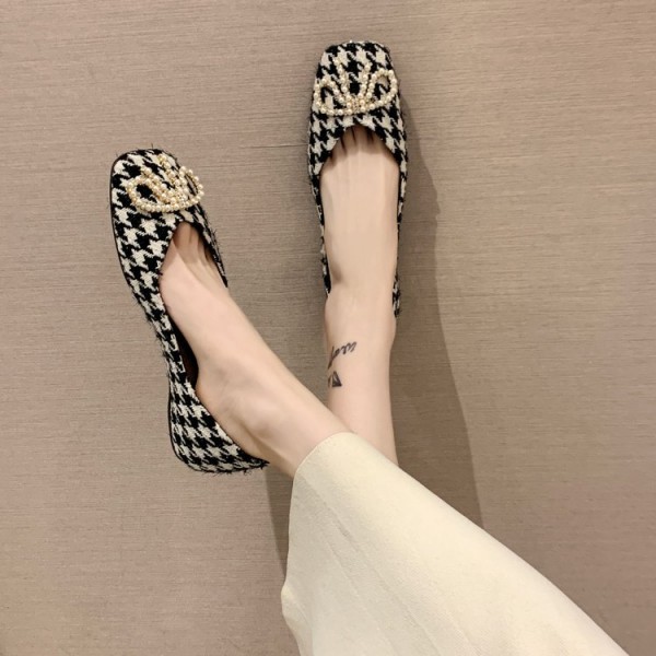 2021 spring new flat sole single shoes women's head shallow mouth thousand bird grid bean shoes bow pearl women's shoes wholesale 