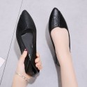 2021 summer new Korean flat shoes with pointed shallow mouth splicing single shoes wholesale of black soft soled professional women's shoes 