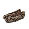 Cross border new comfortable and versatile shallow mouth flat sole single shoes fly weave leopard print simple work driving pregnant women large single shoes 
