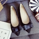 2021 spring and autumn new scoop shoes women's Korean version tide pointed flower flat shoes comfortable single shoes shallow mouth large size 41-43 