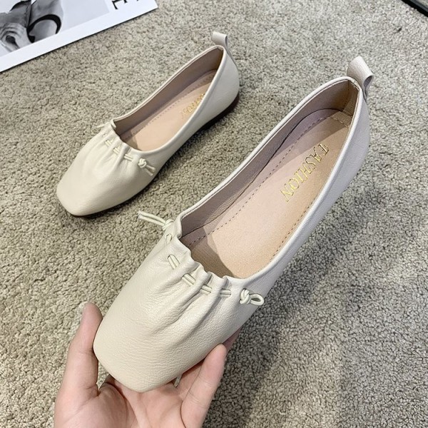 2021 summer new retro flat sole single shoes women's head shallow mouth fold grandma's shoes soft bottom pea women's shoes wholesale 