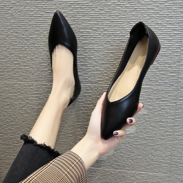 2021 spring new pointed shallow mouth flat shoes shallow mouth single shoes comfortable black comfortable work shoes leather wholesale 