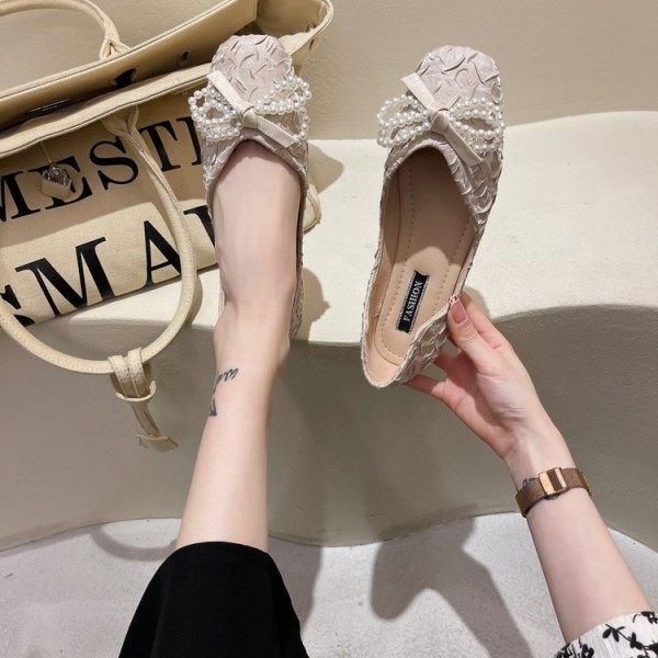 2021 summer new Korean flat sole single shoes silk satin square head shallow mouth Doudou shoes Beaded bow women's shoes wholesale 