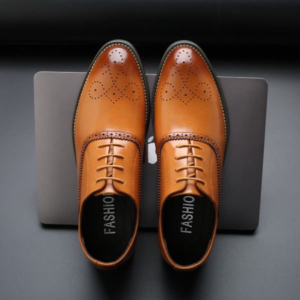 Bullock carved men's shoes pointed formal leather shoes business casual leather shoes large foreign trade leather shoes men's one hair substitute