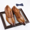 European station British pointed leather shoes yellow men's shoes European and American popular boys' business dress leather shoes one hair on behalf