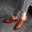 Youth retro pointed leather shoes, fashion men's shoes, carved leather shoes and men's business shoes