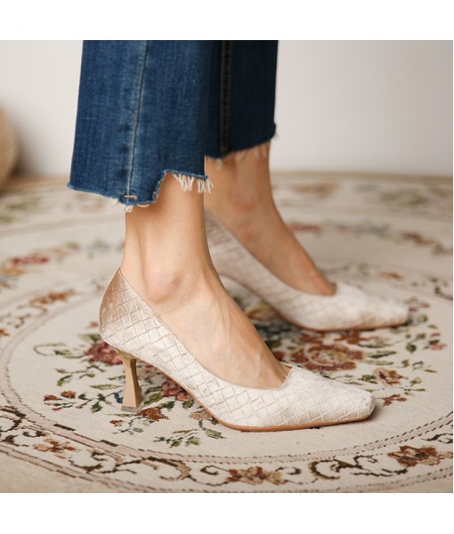 166-11 Plaid cashmere solid color small square head high heels women's thin heels new single shoes in autumn and winter 2020 