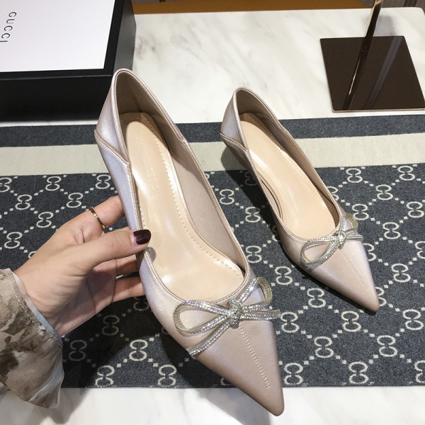 982-a62 Rhinestone bow high heels women's thin heels with pointed ends can be worn in heel shoes twice in autumn 2020