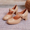 2021 new French square head Mary Jane shoes fairy style patent leather one-line buckle retro thick heel high-heeled single shoes