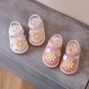 A pair of female baby sandals, baby walking shoes, summer women's treasure little princess shoes, soft soled children's girls' shoes