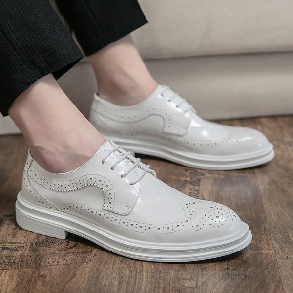 Men's shoes 2021 autumn winter new fashion trend men's shoes pointed super fiber white business casual low top formal leather shoes 