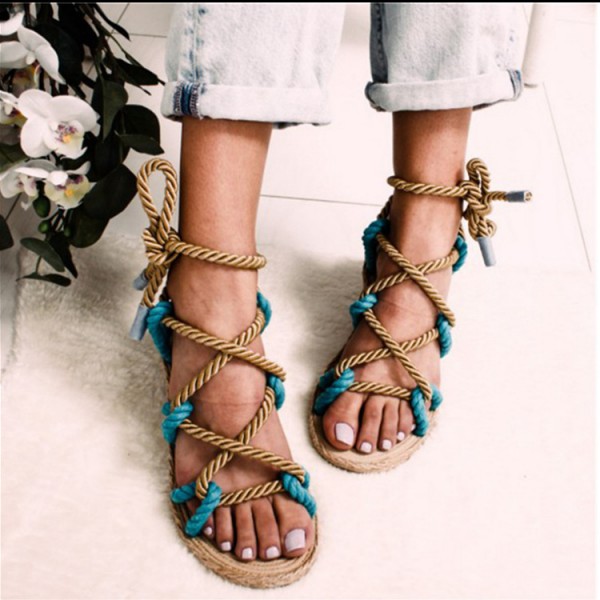 2021 summer European and American cross-border foreign trade large size women's hollow flat sandals hemp rope covered round head beach sandals