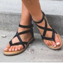 2019 European and American wish popular large size leisure flip flop flat bottom cross strap women's sandals spot wholesale