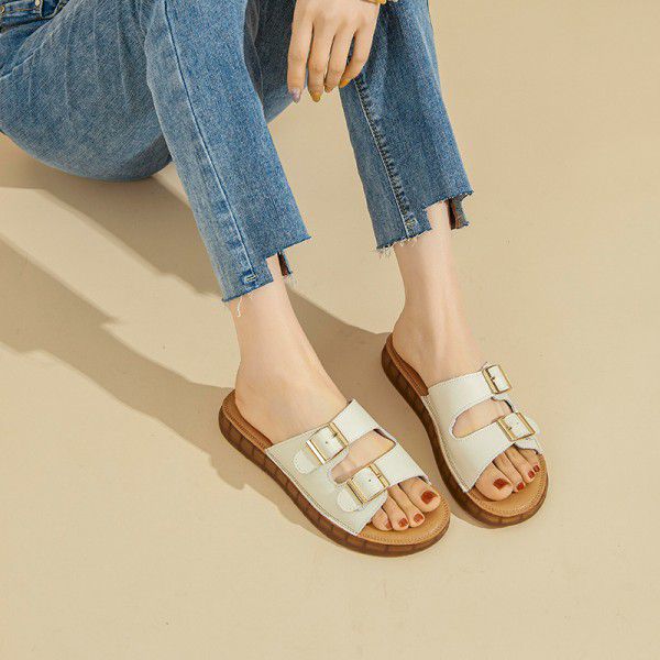 Thick soled leather sandals women's 2022 summer new soft soled sandals girls wear slippers for leisure and versatile fashion