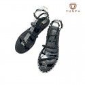 Amazon's popular Bohemian bandage cross rivet sandals wear crystal jelly slippers Factory