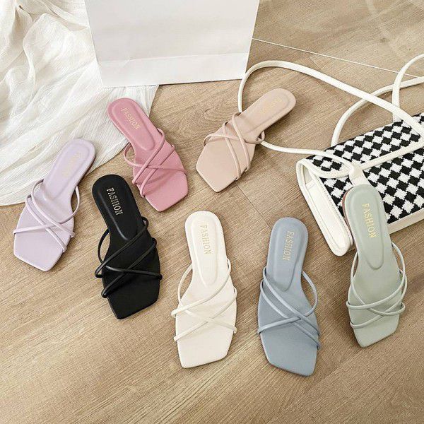 Fairy style slippers women's new 2022 summer wear Korean version simple thin belt square head flat bottom beach sandals tide