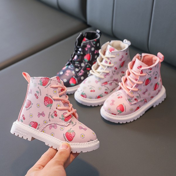 Er Mian warm female baby British leather boots 2021 autumn and winter new girl Martin boots lovely strawberry short boots