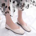Flat bottom solid color Doudou shoes women 2022 spring new flat heel shallow mouth Korean version versatile fairy style square head single shoes