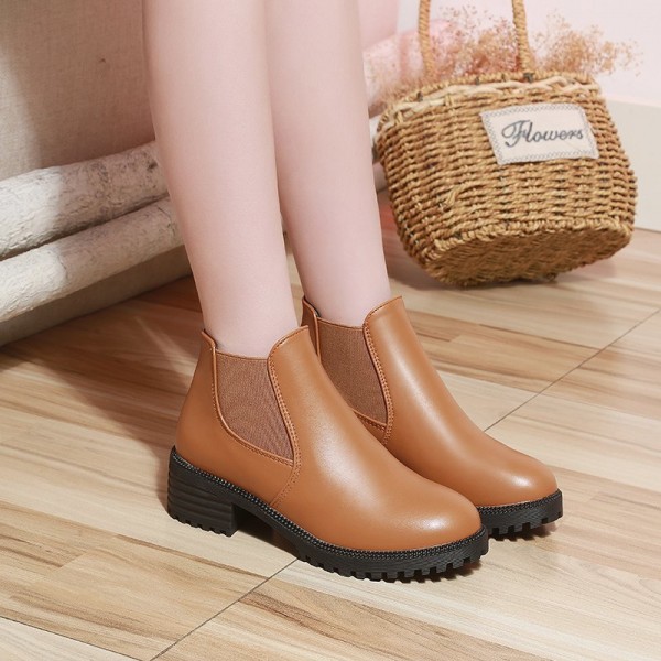 Autumn and winter 2020 new waterproof platform women's leather boots 35-43 large elastic belt Martin boots women's shoes wholesale