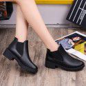 Cross border 2021 spring new Martin boots women's middle heel European and American round head black short boots casual women's boots wholesale
