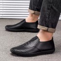 New men's shoes spring and summer one foot pedal pea shoes Korean student leather shoes cross-border breathable soft soled men's casual leather shoes