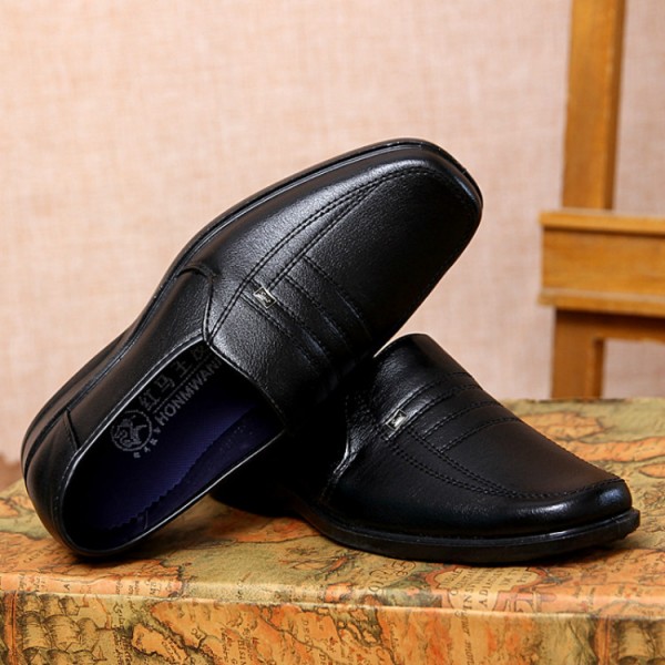 2022 new four seasons men's casual black dress shoes men's work shoes work shoes cook work shoes