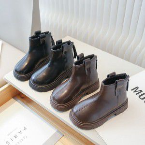 Girls' boots in spring and autumn, stylish Martin boots for little girls, fashionable leather boots for children, trendy short boots